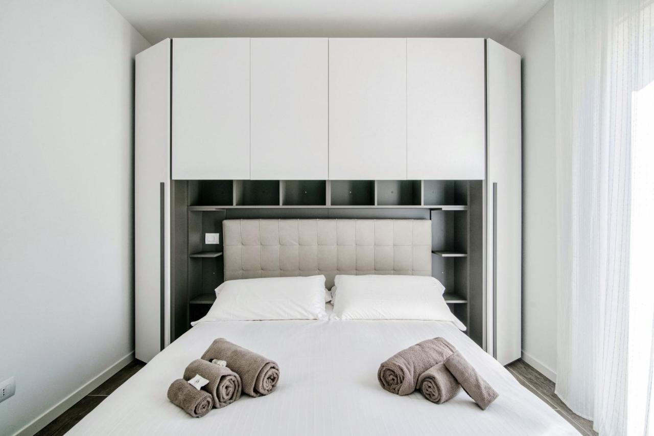 Silvia Lenno House - The House Of Travelers Apartment Luaran gambar